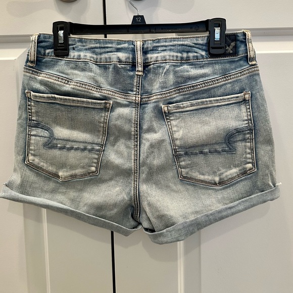 American Eagle Denim Shorts, Women's Size 12 - Picture 3 of 7